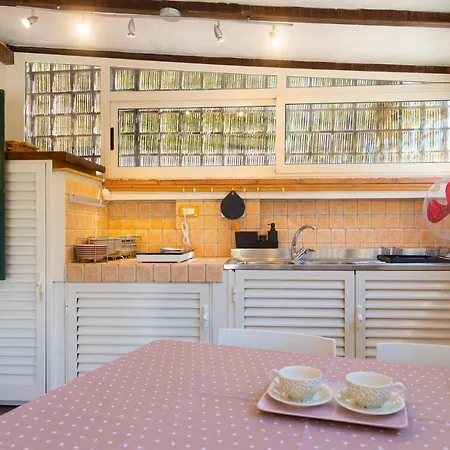 A Due Passi Dal Mare Apartamento *